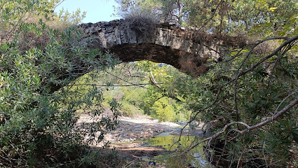 Aqueduct (39.1503, 26.3746)