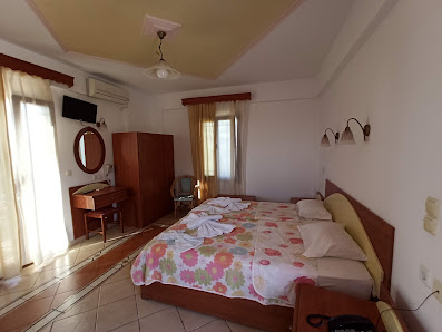 Christina's Garden Hotel