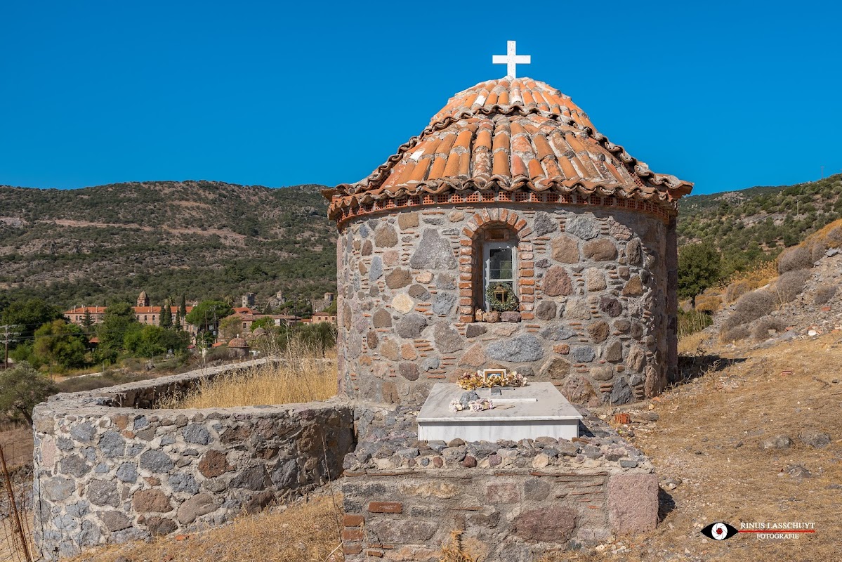 Church (39.2476, 26.1729)