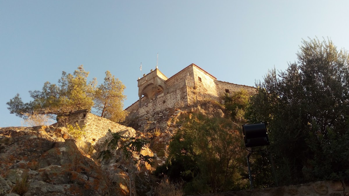 Church (39.3239, 26.1694)