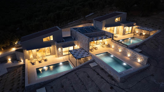 Daelia Luxury Villas