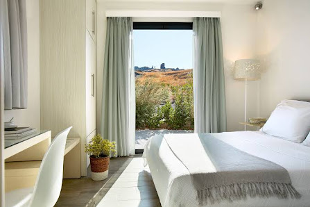 Eleia Superior Seafront Villas with Private Pool