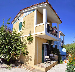 Heliatoras Studios - Studio with Garden View