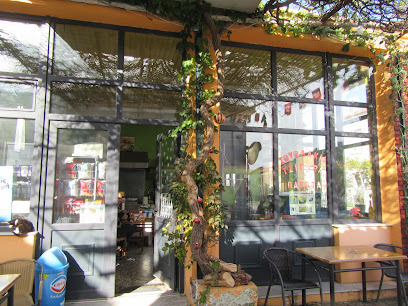 Nikos Cafe-Grill