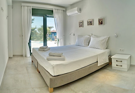 Ouzo Villas