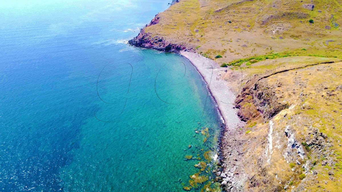 Paralia Mesavrou