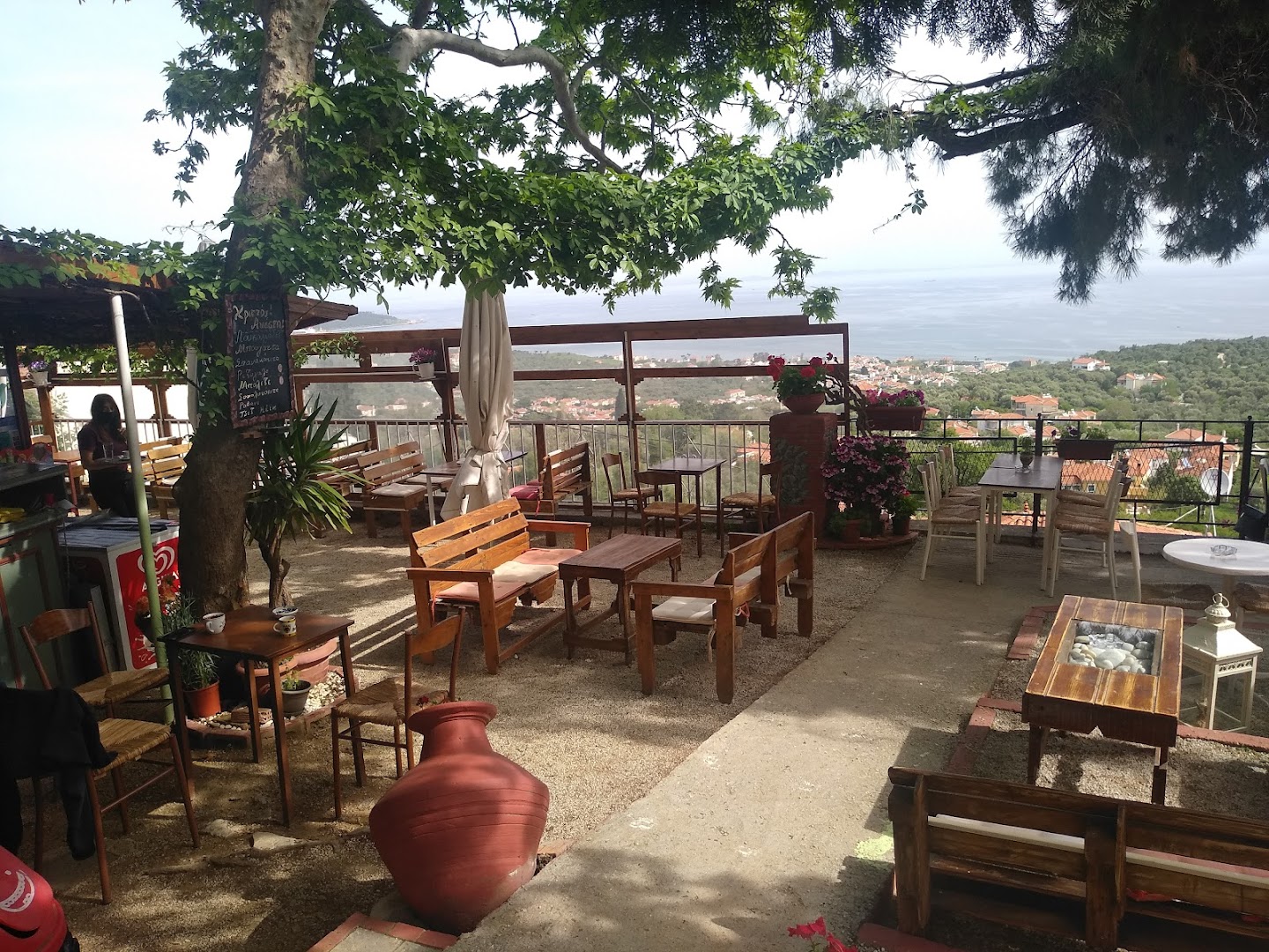 Cafe Taxiarches