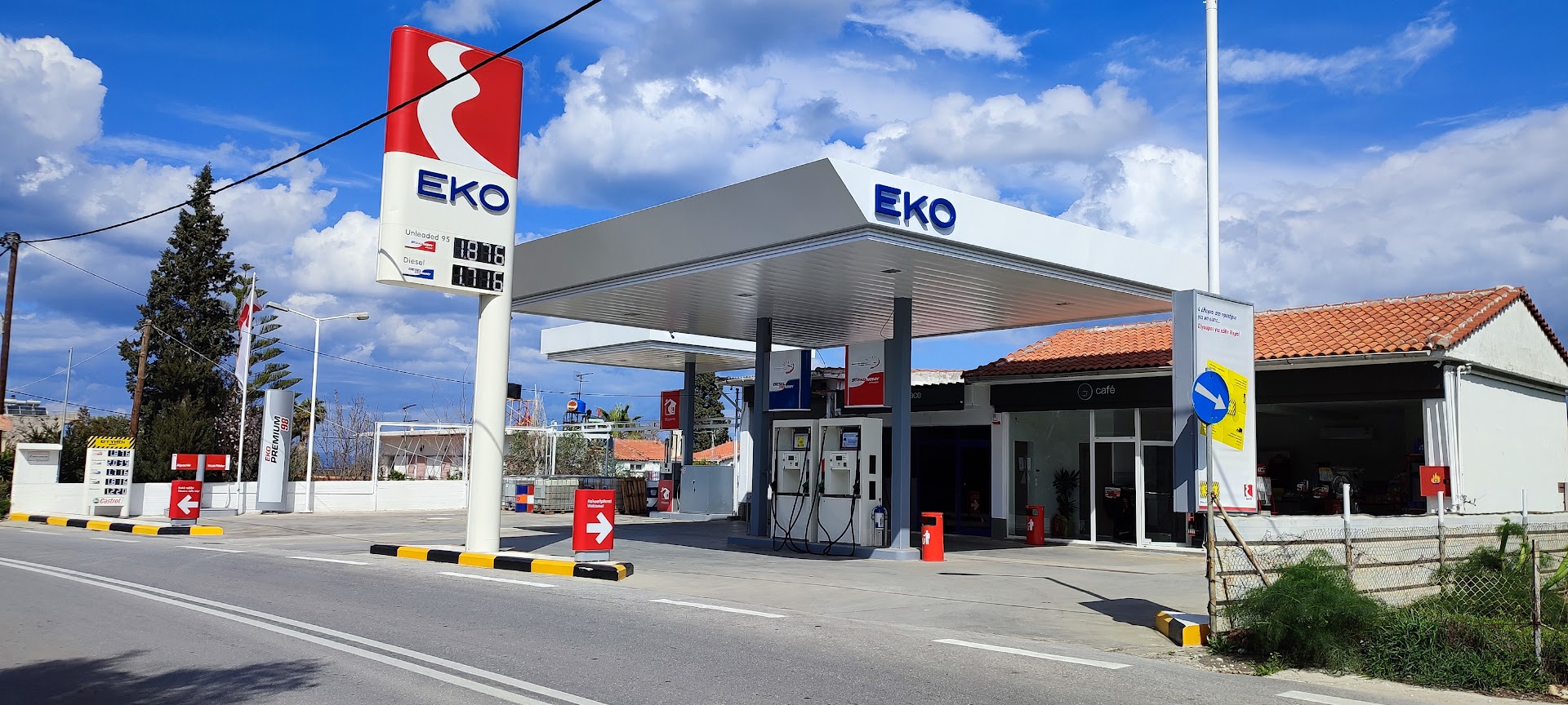EKO Kouloudia Fuel Station
