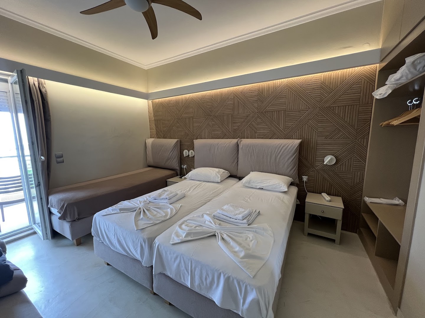 Galazio Asteri 1 Hotel Apartments