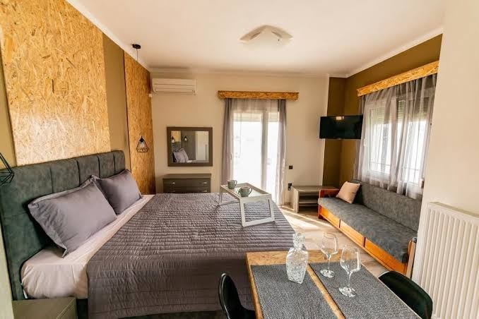 Gera Bay Studios and Apartments