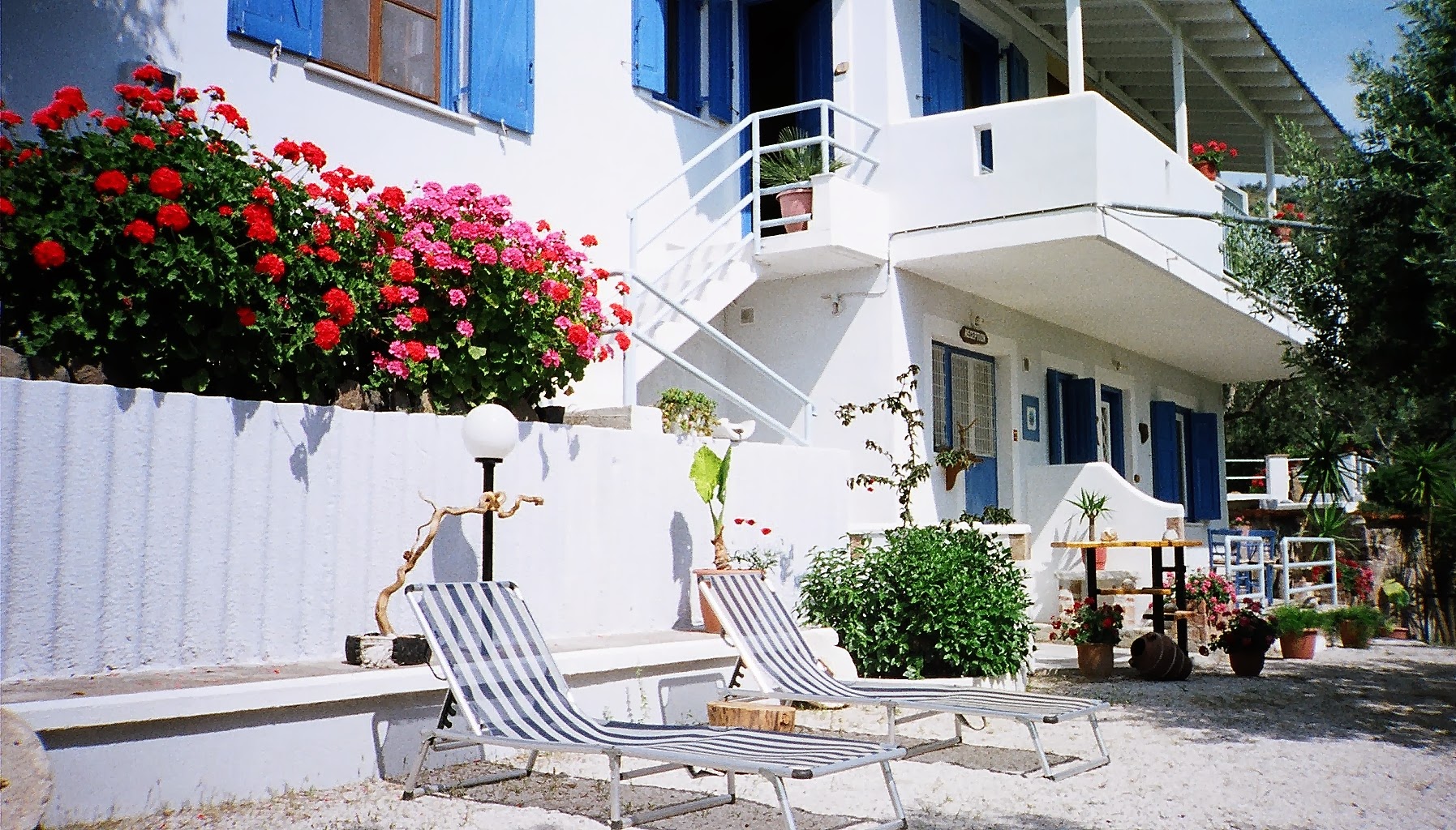 ΧΑΡΑΜΙΔΑ HOUSES, ΒΕΡΒΕΡΗΣ ΑΡΓΥΡΙΟΣ, ΕΝΟΙΚΙΑΖΟΜΕΝΑ ΔΩΜΑΤΙΑ