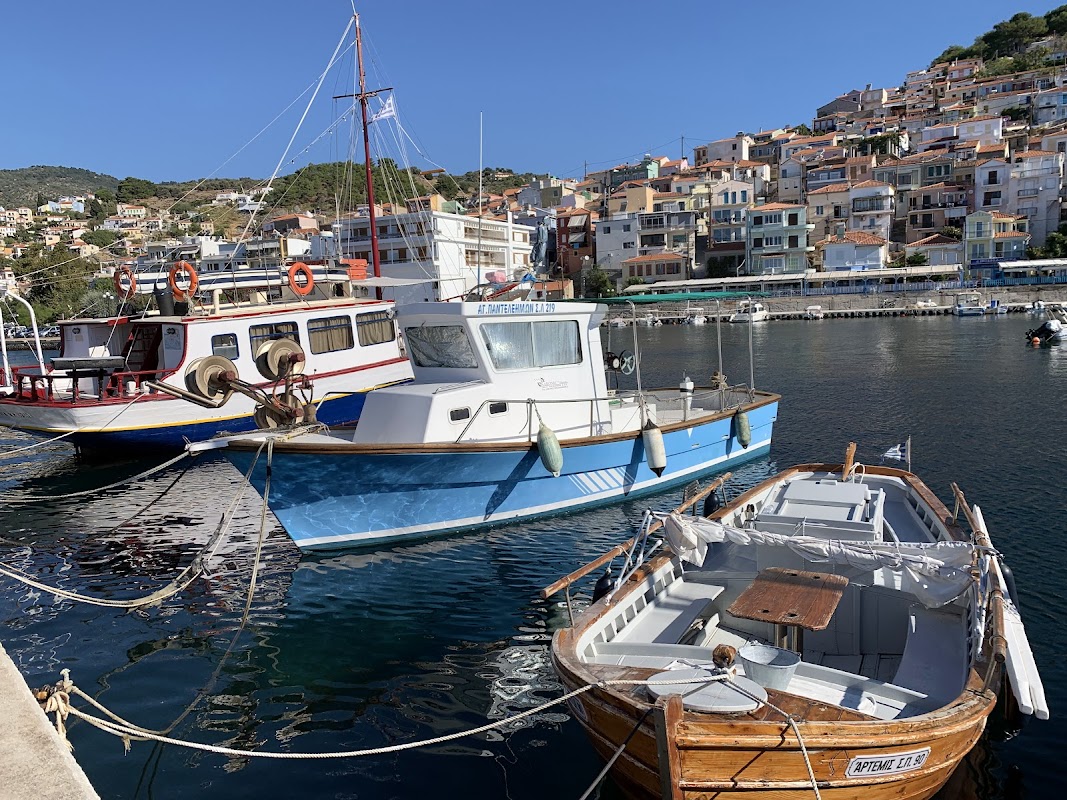 Port of Plomari
