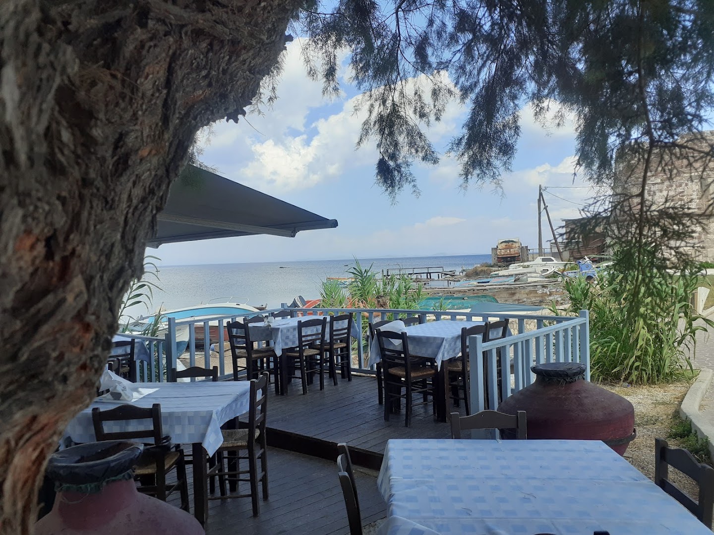 Taverna "O Dimos"