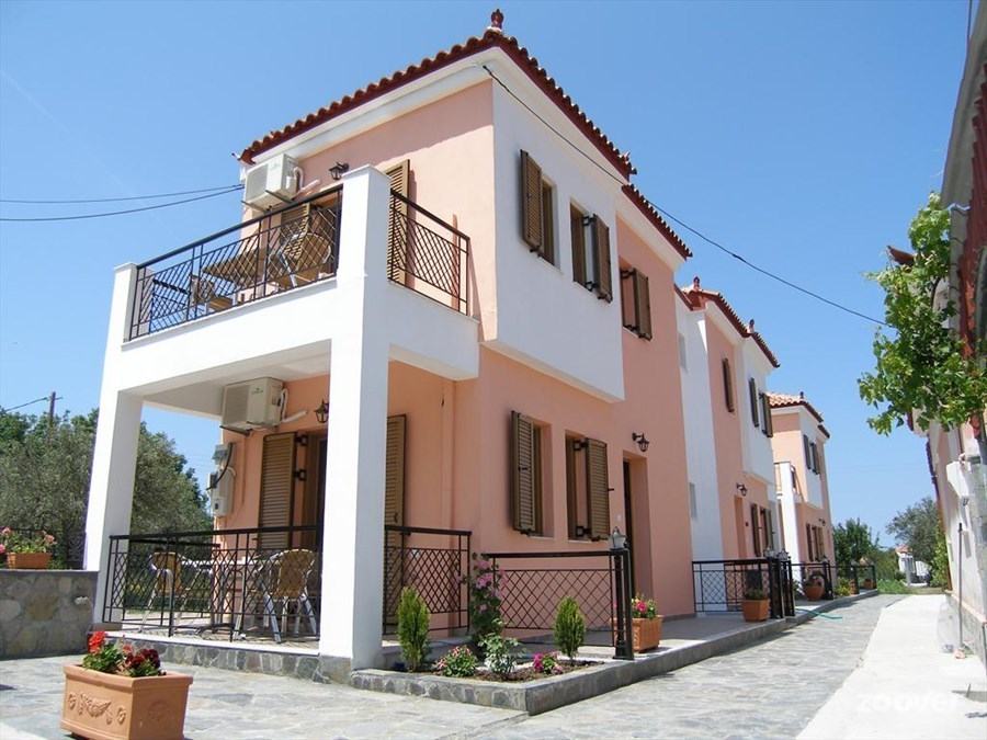 Thalia Apartments