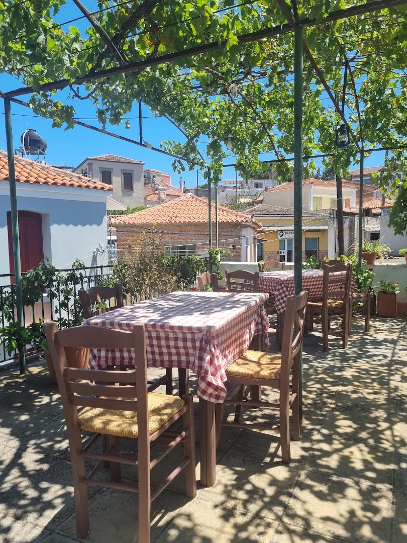 Traditional Tavern Paschalia