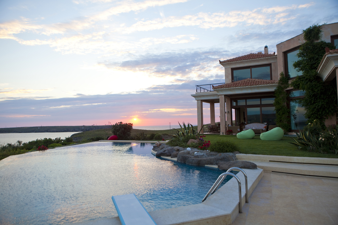 Villa Faros