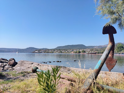 Tsonia Fishing Shelter