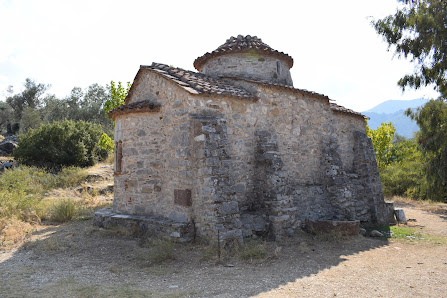 Καθολικό Μονής Ταξιαρχών