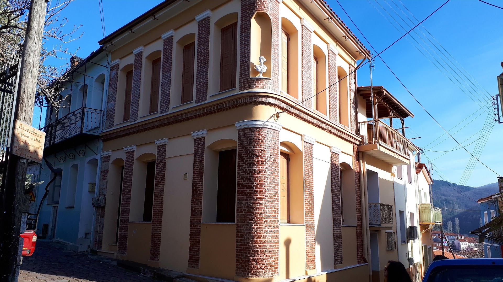Gallery image 14