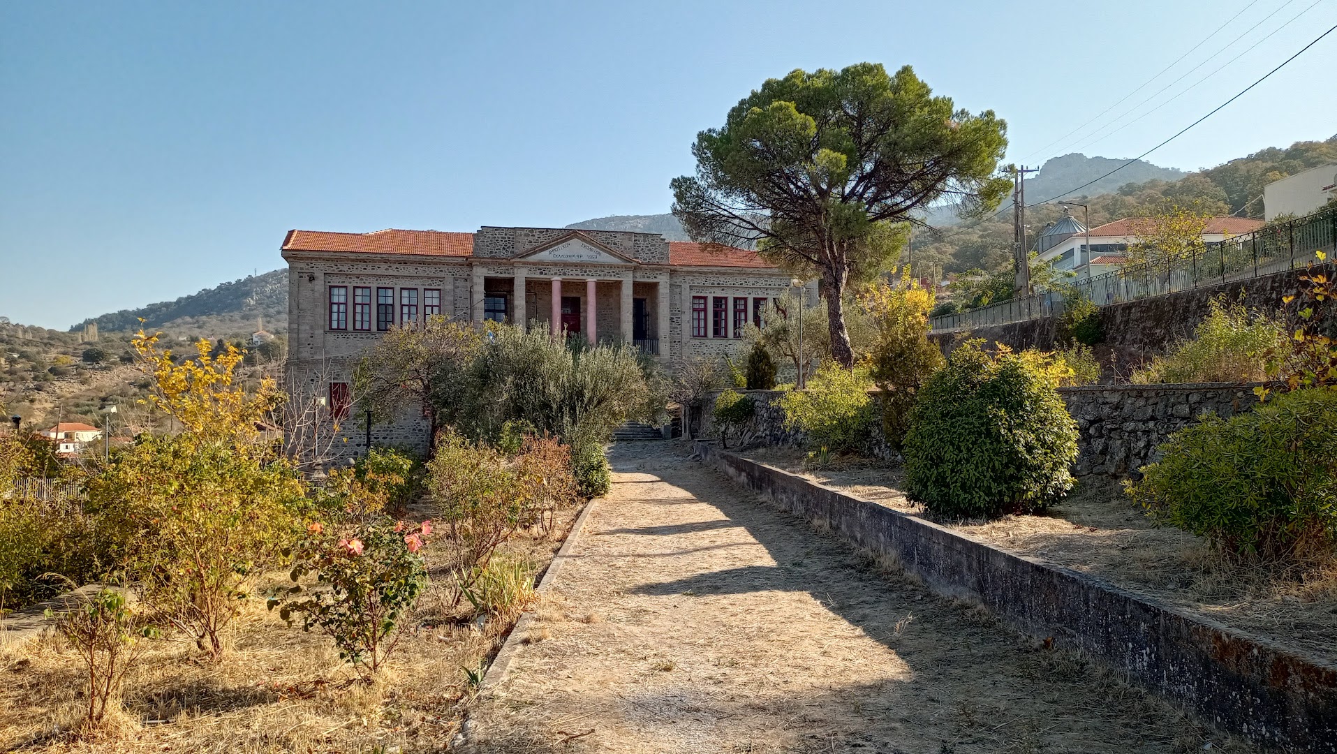 Gallery image 13
