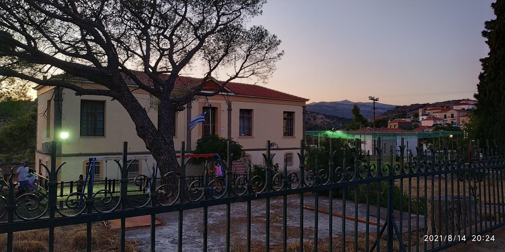 Gallery image 10