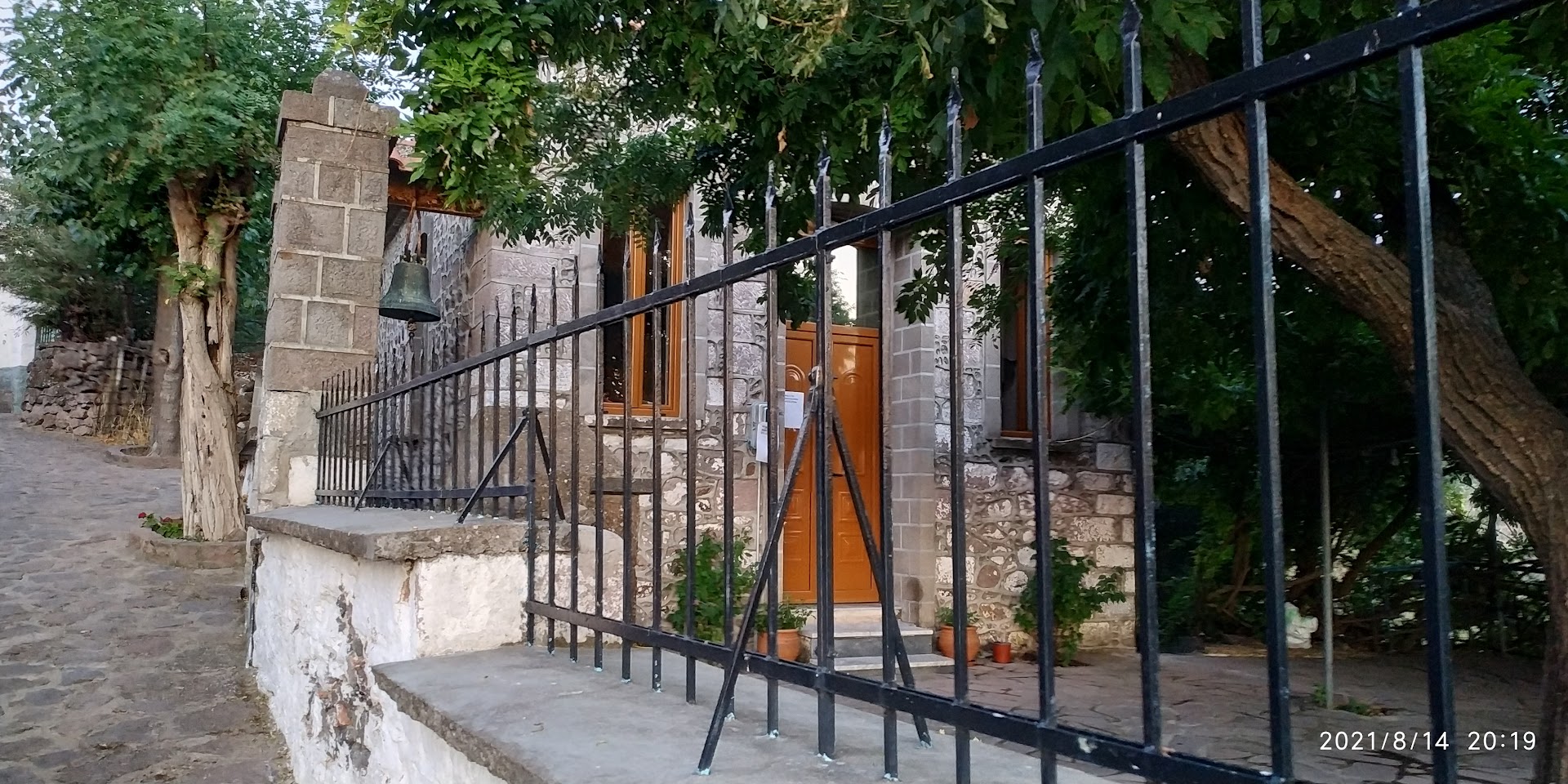 Gallery image 12