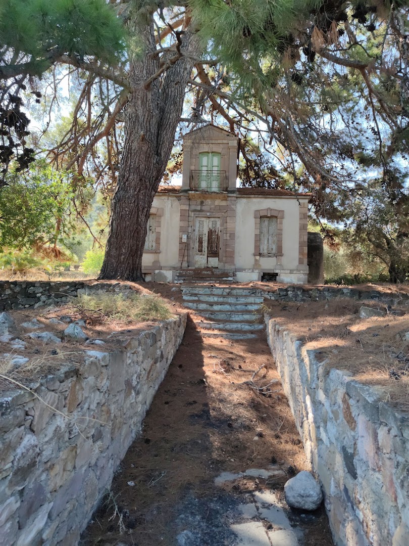Skala Polichnitou