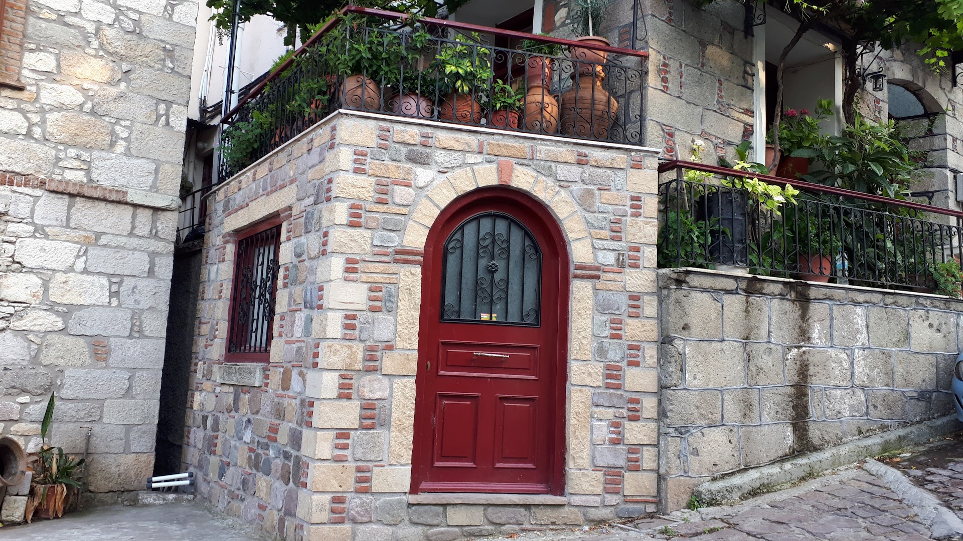 Gallery image 16